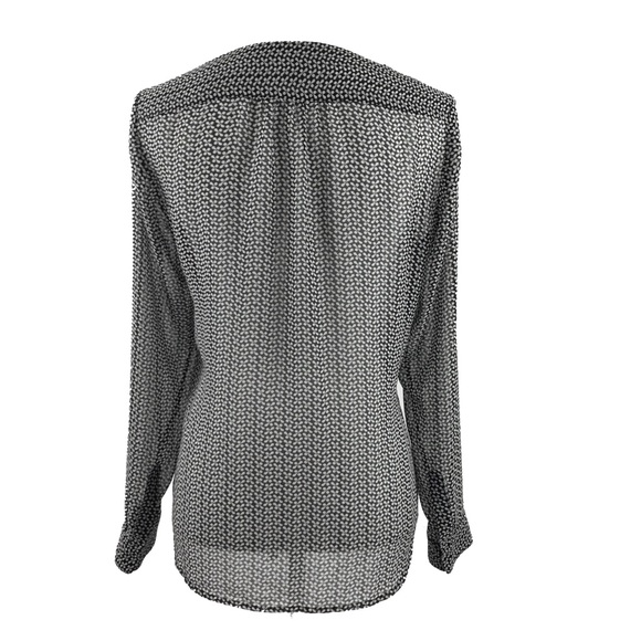 Long sleeved black & White Banana Republic blouse - Picture 4 of 4